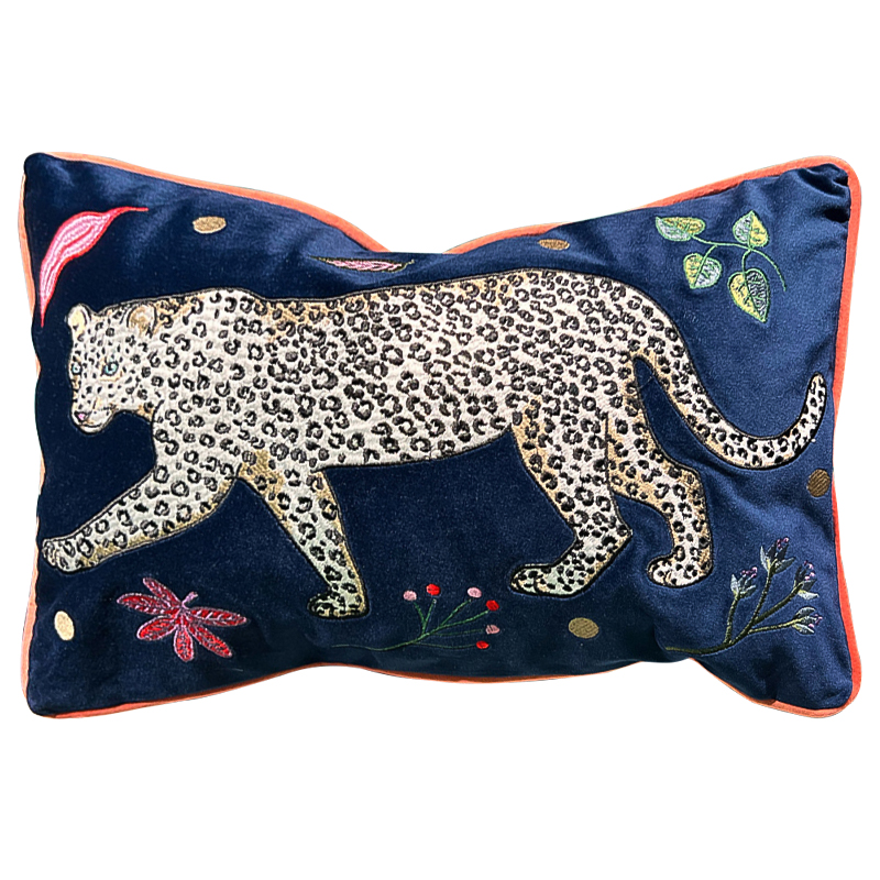 Декоративная подушка с вышивкой Panther Embroidery Cushion Темно-синий Мульти Декоративная подушка с вышивкой Panther Embroidery Cushion Темно-синий Мульти во Владивостоке | Loft Concept