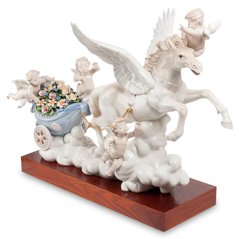 Статуэтка фарфоровая Небесная колесница Charming Statuette Белый Розовый Голубой Зеленый Бежевый Коричневый Статуэтка фарфоровая Небесная колесница Charming Statuette Белый Розовый Голубой Зеленый Бежевый Коричневый во Владивостоке | Loft Concept