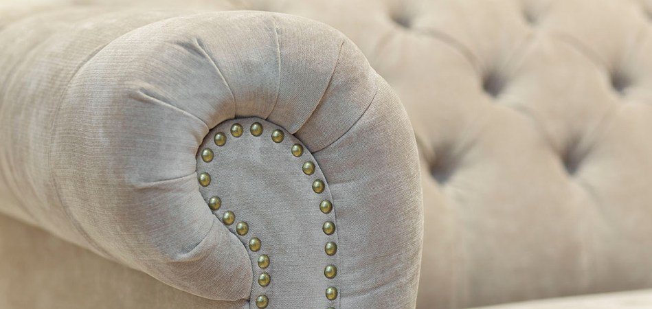 Диван велюровый бежевый трехместный Button Beige Диван велюровый бежевый трехместный Button Beige - Loft-Concept во Владивостоке