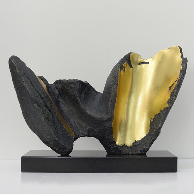 Арт-объект bronze sculpture Черный Глянцевое золото Арт-объект bronze sculpture Черный Глянцевое золото во Владивостоке | Loft Concept