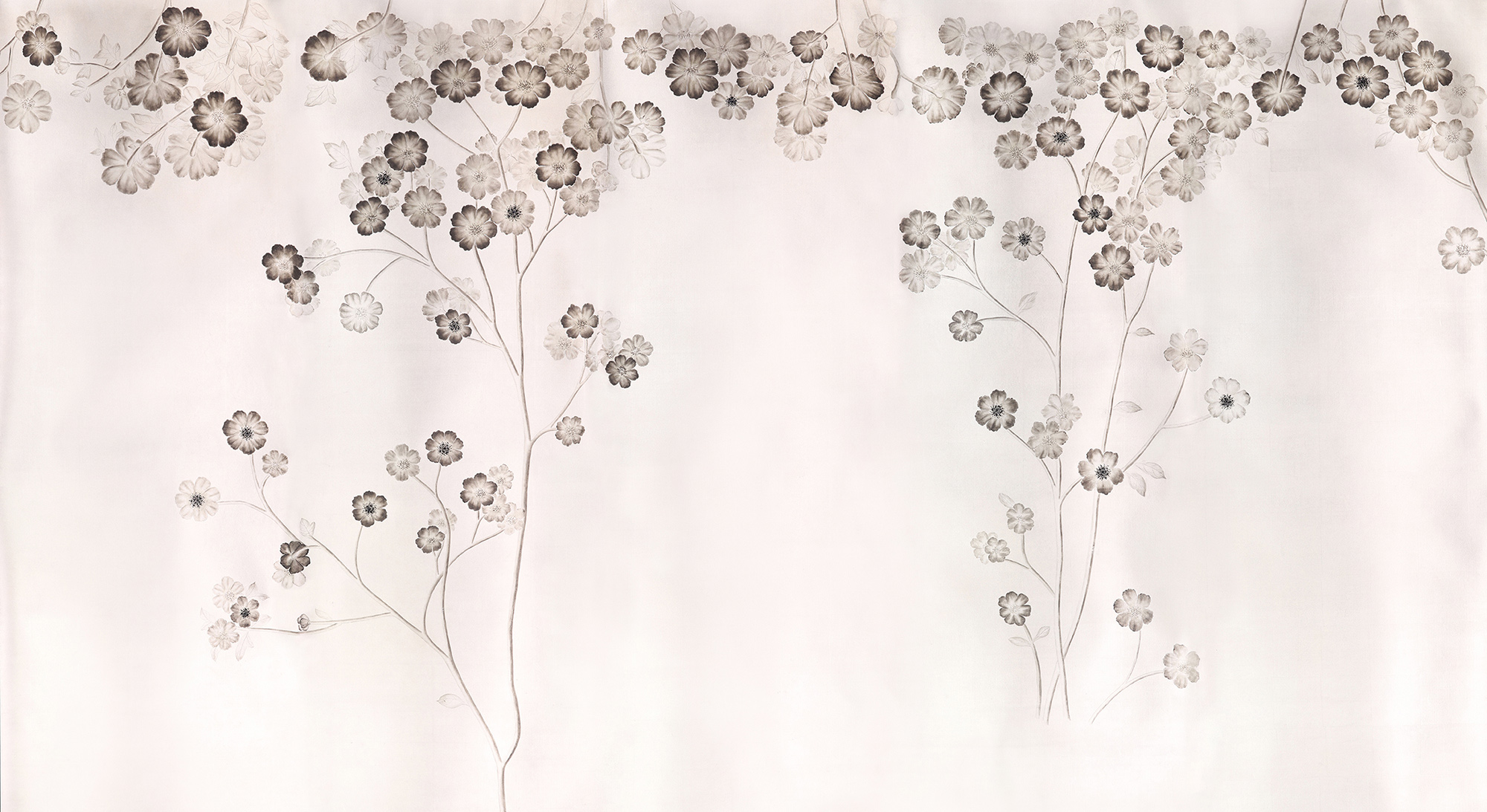 Обои ручная роспись Anemones in Light Special Colourway SC-236 on Tarnished Silver gilded silk Обои ручная роспись Anemones in Light Special Colourway SC-236 on Tarnished Silver gilded silk - постер Loft-Concept во Владивостоке
