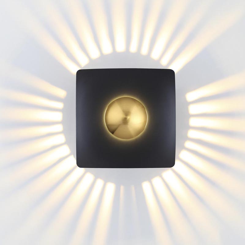 Настенный светильник Golden Mean Square Черный Золотой Настенный светильник Golden Mean Square Черный Золотой во Владивостоке | Loft Concept