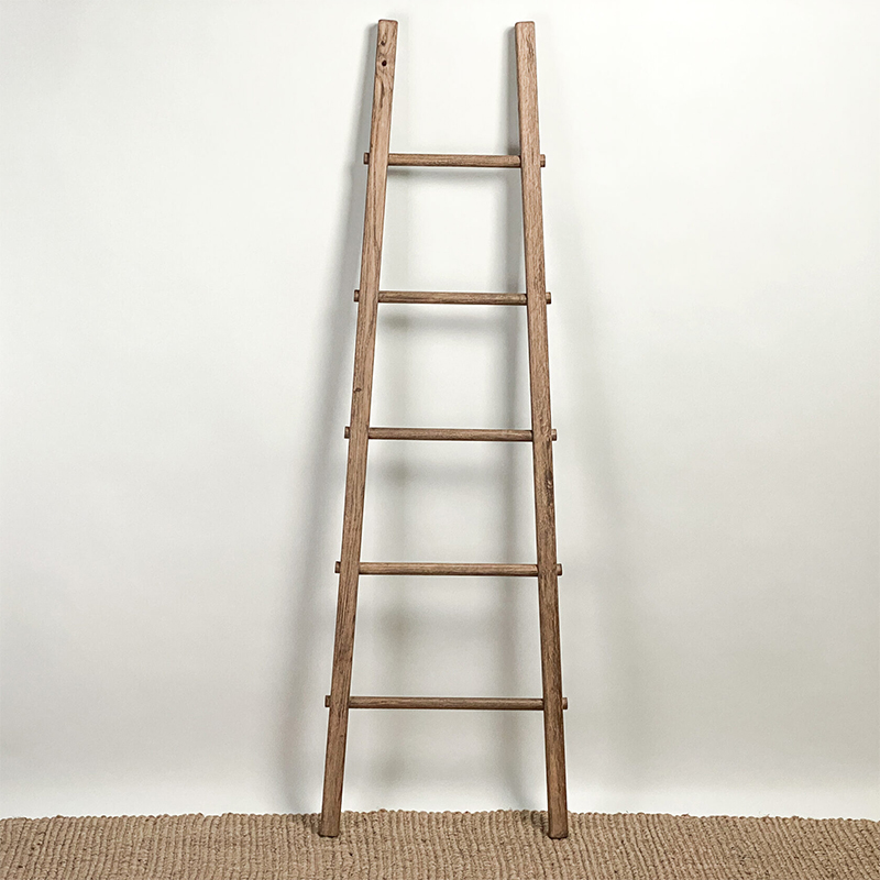 Лестница-вешалка Jarif Hanger Ladder Орех Лестница-вешалка Jarif Hanger Ladder Орех во Владивостоке | Loft Concept