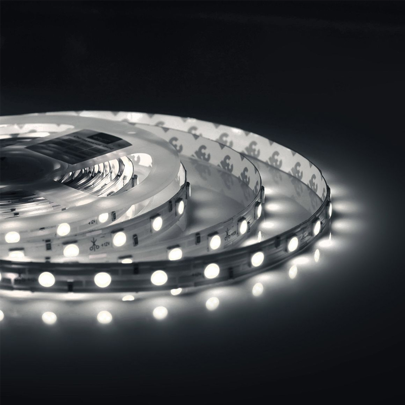 Светодиодная влагозащищенная лента 14,4W/m 60LED/m 5050SMD холодный белый 5M Белый во Владивостоке | Loft Concept 