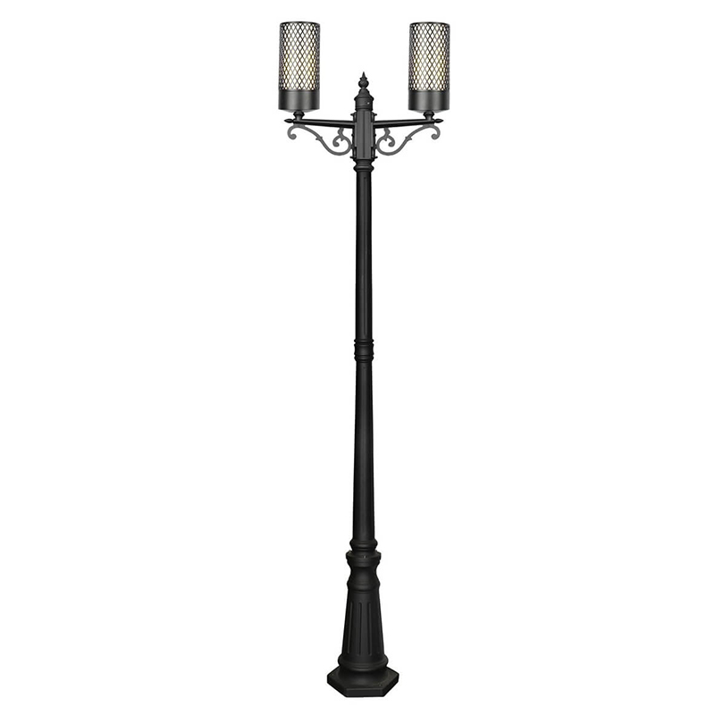 Парковый торшер Holger Street Floor Lamp Черный Белое матовое стекло Парковый торшер Holger Street Floor Lamp Черный Белое матовое стекло во Владивостоке | Loft Concept