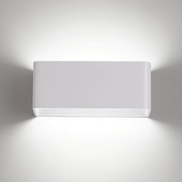 Спот White Cube Spot Long Серебряный Спот White Cube Spot Long Серебряный во Владивостоке | Loft Concept
