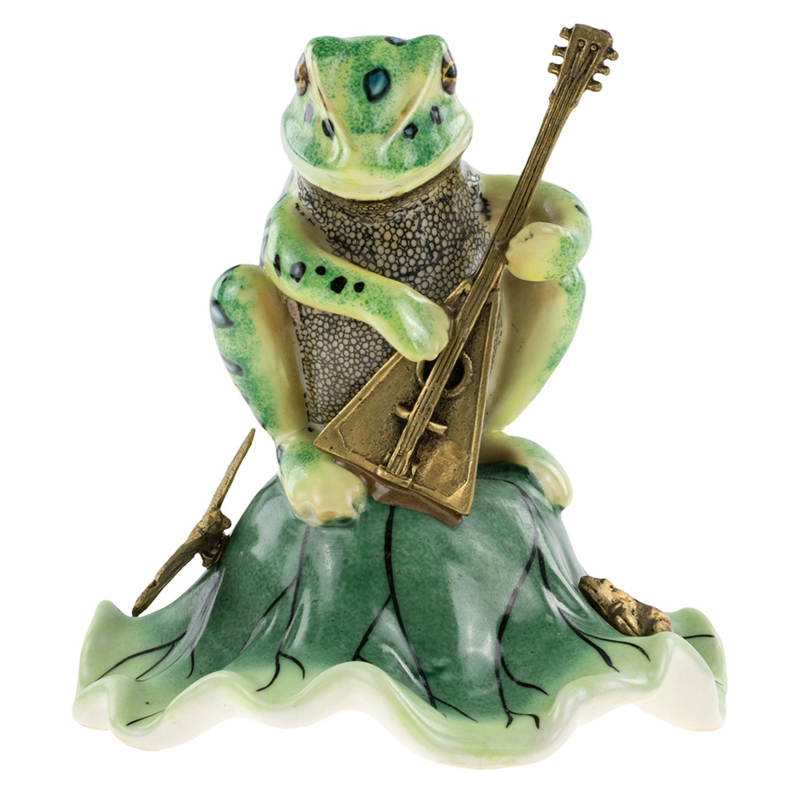 Статуэтка Frog and Balalaika Зеленый Золотой Статуэтка Frog and Balalaika Зеленый Золотой во Владивостоке | Loft Concept