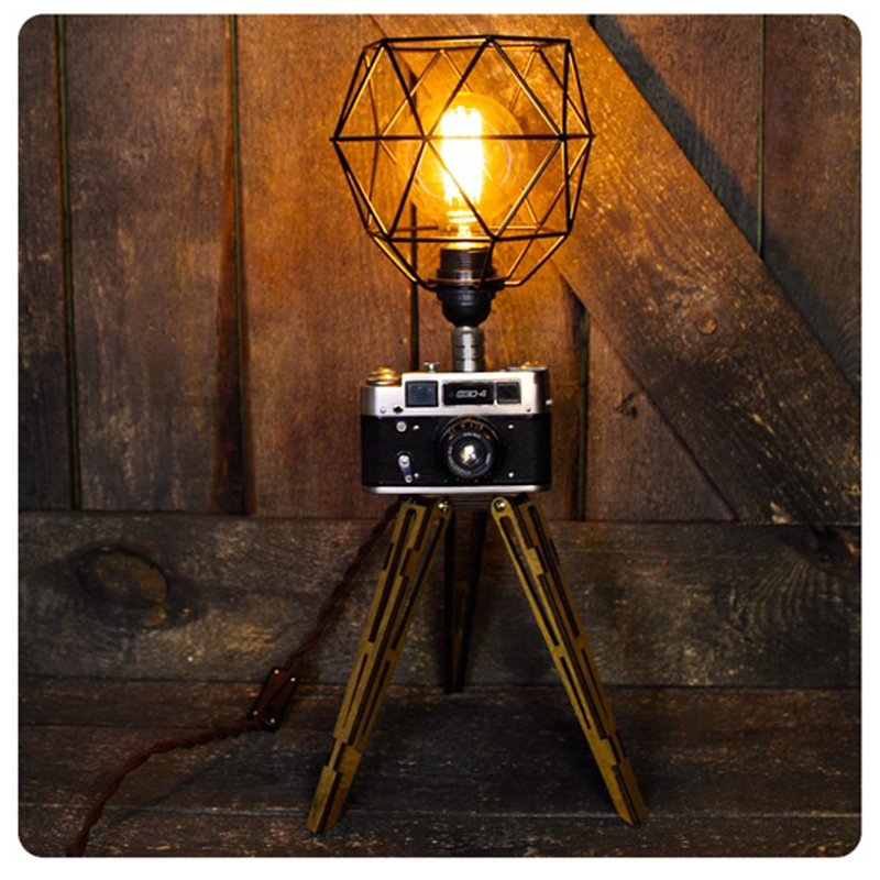 Настольная лампа Retro Camera Черный Настольная лампа Retro Camera Черный во Владивостоке | Loft Concept