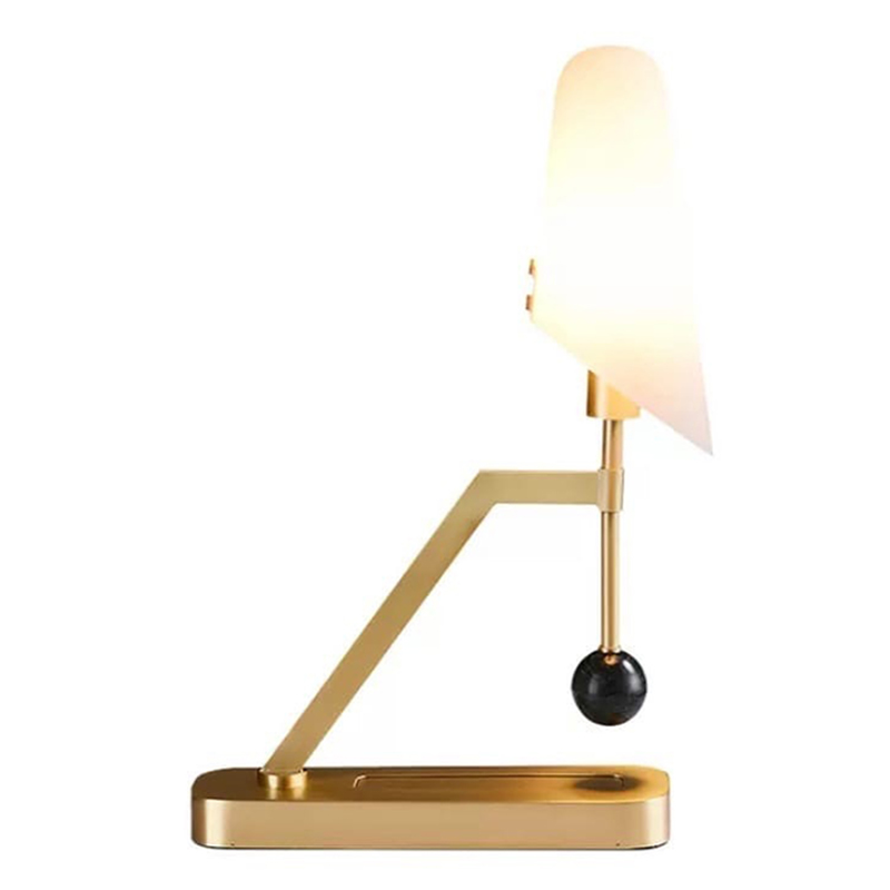 Настольная лампа Gold table lamp with stone Золотой Белый Настольная лампа Gold table lamp with stone Золотой Белый во Владивостоке | Loft Concept