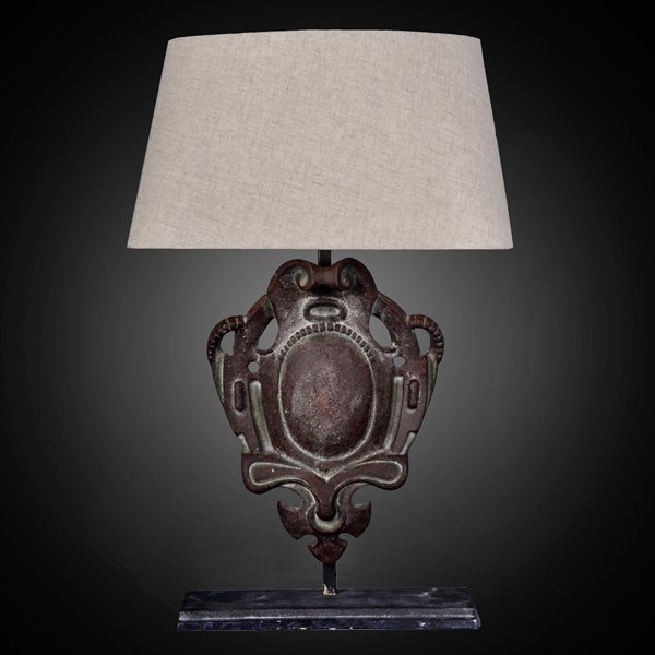 Настольная лампа RH Parisian Iron Shield Table Lamp Коричневый Настольная лампа RH Parisian Iron Shield Table Lamp Коричневый во Владивостоке | Loft Concept