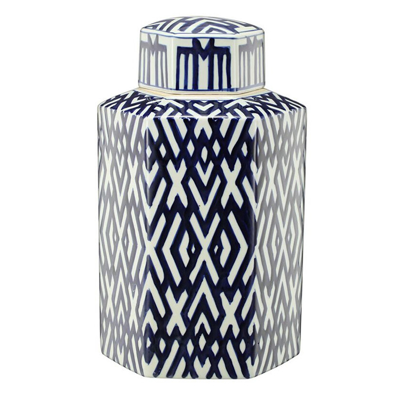 Ваза с крышкой и графическим узором в сине-белых цветах Blue & White Ornament Белый Синий Ваза с крышкой и графическим узором в сине-белых цветах Blue & White Ornament Белый Синий во Владивостоке | Loft Concept