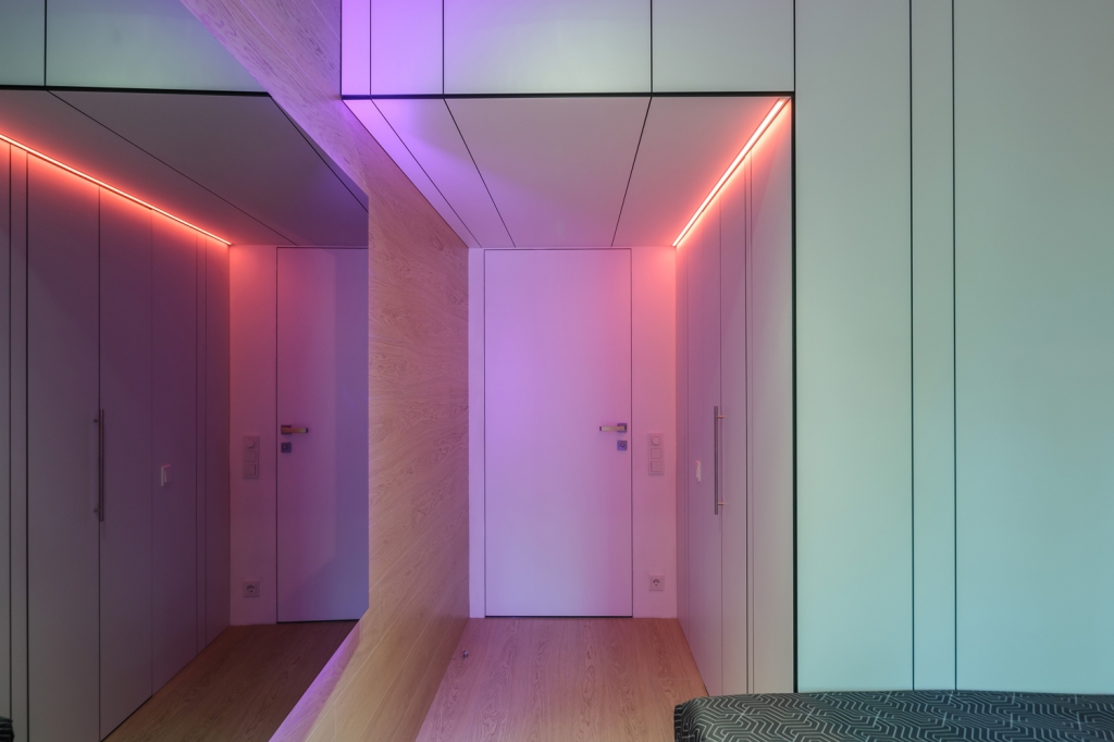 kvartirnyy-vopros-proekt-neon-i-beton-ot-dizaynerov-geometrix-design_5.jpg 5.jpg