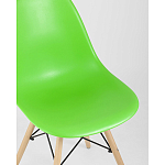 Пластиковый стул на ножках из массива бука Eames Light Green варинант исполнения - 2 | Loft Concept во Владивостоке