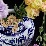 Ваза округлой формы с бело-синим цветочным орнаментом Blue & White Ornament  варинант исполнения - 3 | Loft Concept во Владивостоке