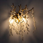 Бра золотого цвета с ветвями и белыми овальными стеклянными подвесками Droplet Chandelier варинант исполнения - 2 | Loft Concept во Владивостоке