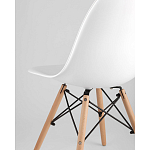 Пластиковый стул на ножках из массива бука Eames White  варинант исполнения - 3 | Loft Concept во Владивостоке