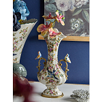 Ваза белого цвета из фарфора с цветочным рисунком и бронзовыми ручками с фигурками птиц Eden Garden porcelain and bronze варинант исполнения - 2 | Loft Concept во Владивостоке