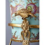 Ваза из голубого фарфора с рисунком птиц и цветов и декоративными элементами Blue Garden варинант исполнения - 11 | Loft Concept во Владивостоке