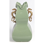 Ваза зеленого цвета из фарфора с бронзовыми ручками в виде драконов и рельефным цветочным декором Eden Garden porcelain and bronze варинант исполнения - 5 | Loft Concept во Владивостоке