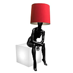 Лампа MANNEQUIN LAMP с абажуром девушка на кресле варинант исполнения - 2 | Loft Concept во Владивостоке