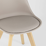 Стул с основой из пластика и мягким сиденьем Arvika Beige варинант исполнения - 7 | Loft Concept во Владивостоке