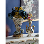 Ваза белого цвета из фарфора с цветочным рисунком и бронзовыми ручками с фигурками птиц Eden Garden porcelain and bronze варинант исполнения - 6 | Loft Concept во Владивостоке