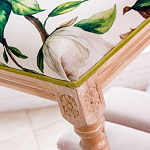 Банкетка из натурального бука золотистая с изображением птиц и цветов Blooming Bird варинант исполнения - 3 | Loft Concept во Владивостоке