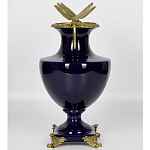 Ваза темно-синего цвета из фарфора с бронзовыми стрекозами Eden Garden porcelain and bronze варинант исполнения - 1 | Loft Concept во Владивостоке