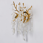 Бра золотого цвета с ветвями и белыми овальными стеклянными подвесками Droplet Chandelier варинант исполнения - 3 | Loft Concept во Владивостоке