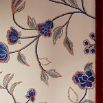 Обои с вышивкой ручной работы Flora Catherine colourway on Liso Pearl wool sateen варинант исполнения - 4 | Loft Concept во Владивостоке