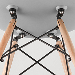 Пластиковый стул на ножках из массива бука Eames Cappuccino варинант исполнения - 9 | Loft Concept во Владивостоке