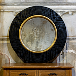 Зеркало в черной фактурной раме с золотым кантом Summon the Light варинант исполнения - 4 | Loft Concept во Владивостоке