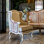 Кресло из массива бука бежевое с растительным орнаментом Raffael Beige Floral Armchair варинант исполнения - 7 | Loft Concept во Владивостоке