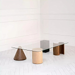 Дизайнерский журнальный стол с прозрачной столешницей и ножками в форме геометрических фигур Pytusin варинант исполнения - 1 | Loft Concept во Владивостоке