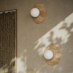 Бра в виде диска с плафоном из матового белого стекла Marble Glow варинант исполнения - 4 | Loft Concept во Владивостоке