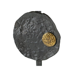 Столик приставной с абстрактным основанием и акцентом в виде золотистого диска Heavenly Space варинант исполнения - 5 | Loft Concept во Владивостоке