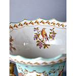 Ваза из голубого фарфора с рисунком птиц и цветов и декоративными элементами Blue Garden варинант исполнения - 8 | Loft Concept во Владивостоке