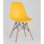 Пластиковый стул на ножках из массива бука Eames Yellow варинант исполнения - 1 | Loft Concept во Владивостоке
