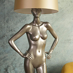 Лампа MANNEQUIN LAMP с абажуром руки на талии варинант исполнения - 8 | Loft Concept во Владивостоке