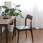 Стул деревянный с мягким сиденьем из черной натуральной кожи Moon Walnut Furniture варинант исполнения - 2 | Loft Concept во Владивостоке