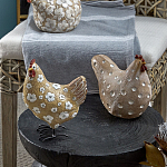 Статуэтка курица с резными белыми цветами на бежевой фактурной поверхности Rustic Chicken варинант исполнения - 4 | Loft Concept во Владивостоке