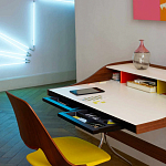 Письменный стол с 2-мя чёрными выдвижными ящиками и нишей с цветными разделителями Ballan варинант исполнения - 6 | Loft Concept во Владивостоке