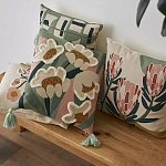 Подушка с цветочным принтом и кисточками Blooming Elegance Daisy варинант исполнения - 8 | Loft Concept во Владивостоке