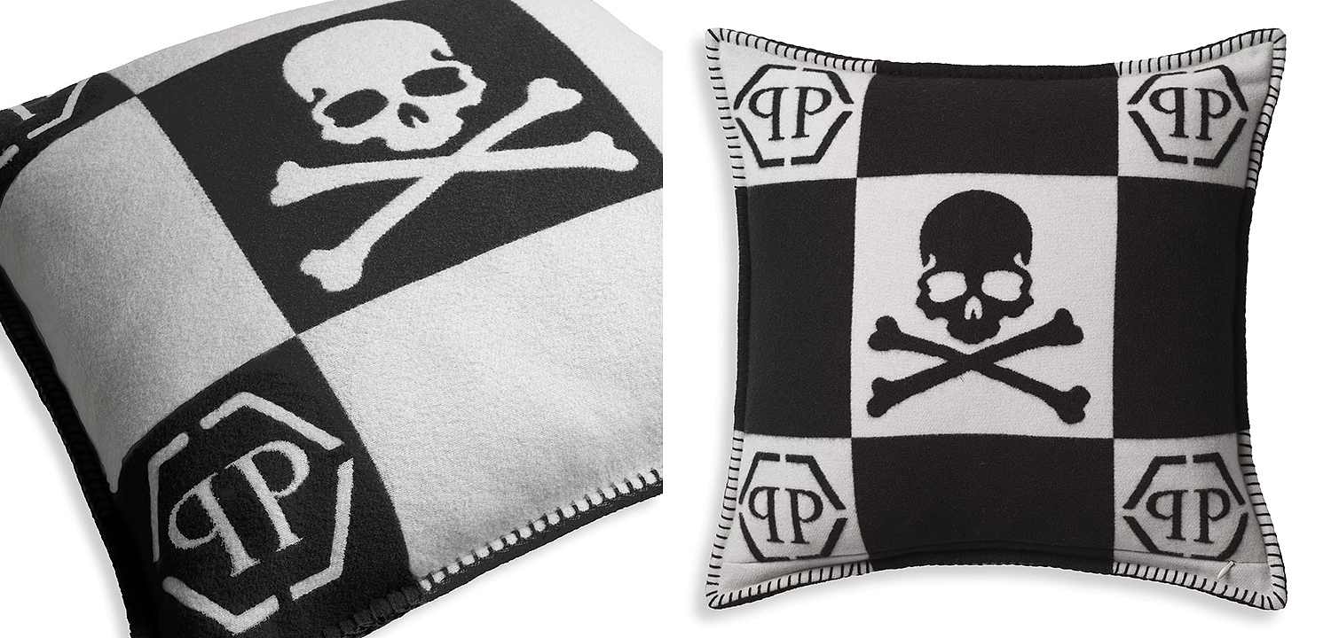 Подушка Philipp Plein Cushion Cashmere Skull 45 x 45 Black Подушка Philipp Plein Cushion Cashmere Skull 45 x 45 Black - Loft-Concept во Владивостоке
