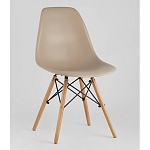 Пластиковый стул на ножках из массива бука Eames Beige варинант исполнения - 1 | Loft Concept во Владивостоке
