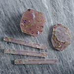 Шкатулка из эпоксидной смолы с цветами розовая Epoxy Resin Square Box Pink варинант исполнения - 4 | Loft Concept во Владивостоке