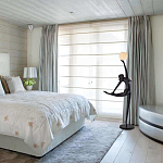 Торшер черная статуэтка Девушка Girl Carries Light Balls варинант исполнения - 3 | Loft Concept во Владивостоке