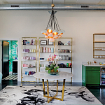 Люстра с 15-ю белыми  плафонами с золотой внутренней поверхностью Hinkley варинант исполнения - 4 | Loft Concept во Владивостоке