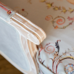 Кресло из массива бука серое с растительным орнаментом Raffael Floral Grey Armchair варинант исполнения - 3 | Loft Concept во Владивостоке