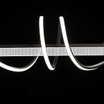 Люстра линейная черного цвета с волнообразным металлическим элементом Luke Lampco Tracer Lamp варинант исполнения - 6 | Loft Concept во Владивостоке